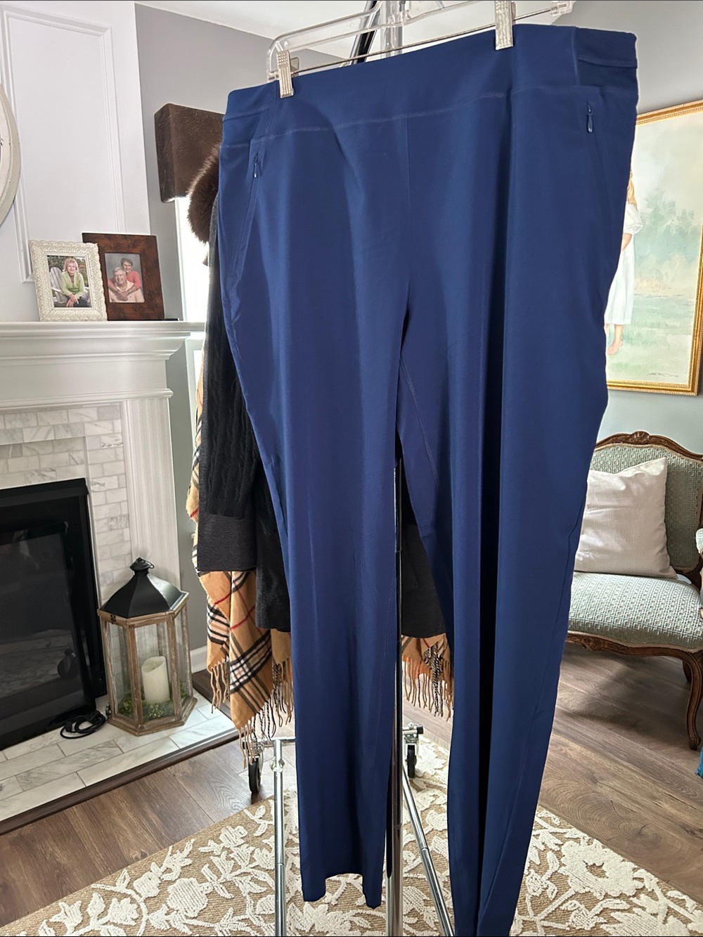Chico’s Zenergy Navy Women’s Pull-On Pants